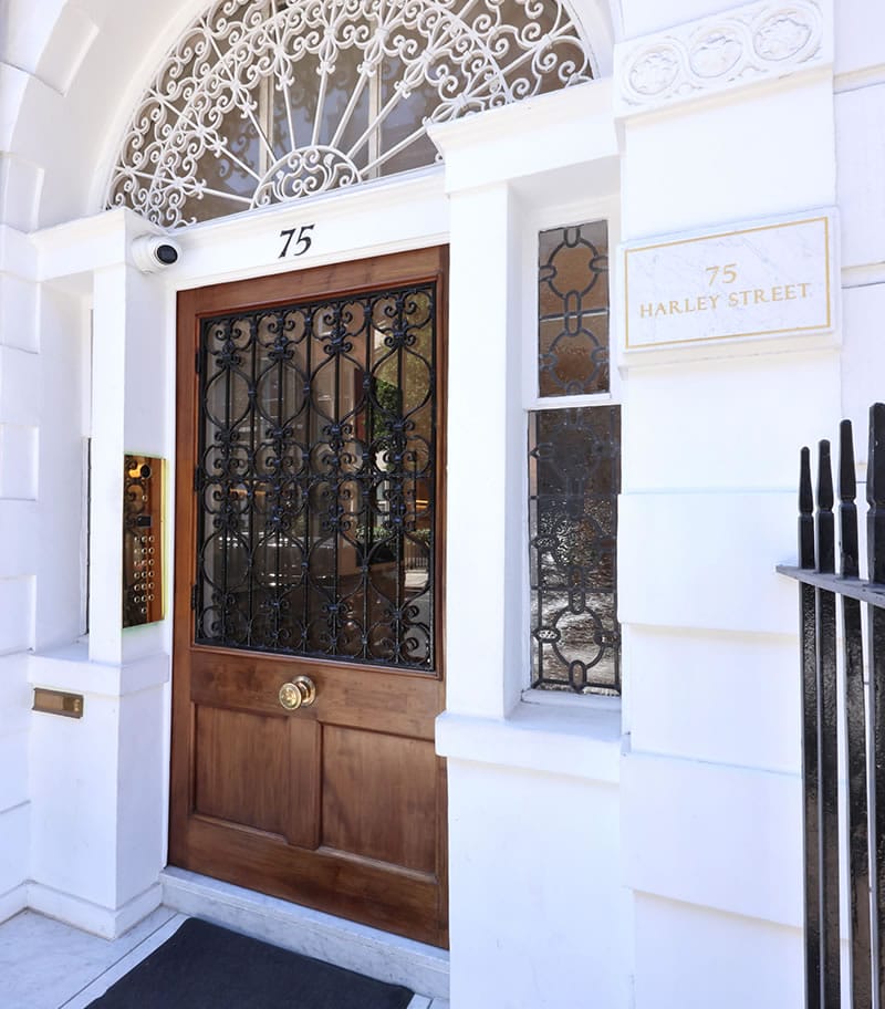 75-harley-street-practice-entrance