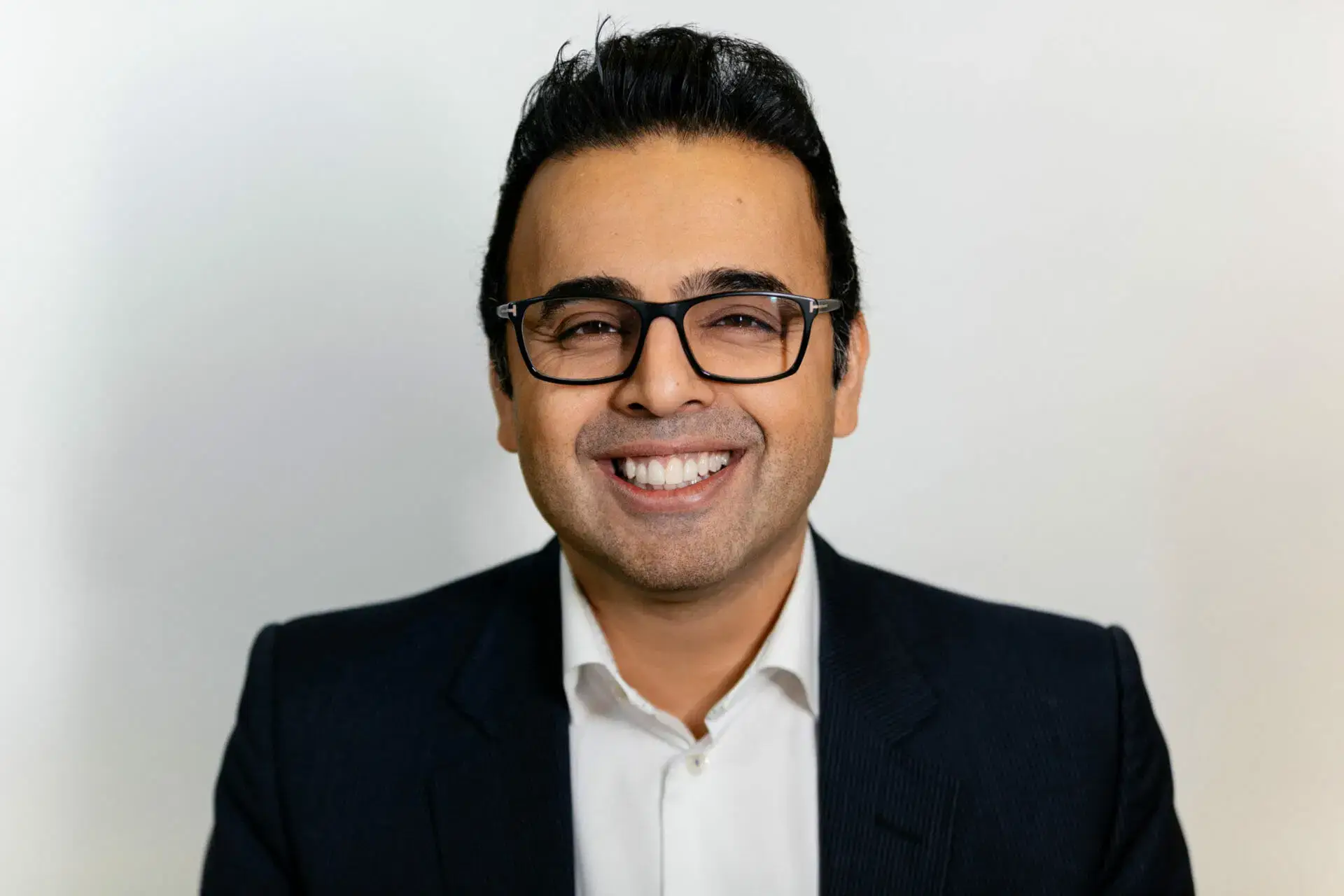 Dr. Qaiser Malik Consultant Radiologist